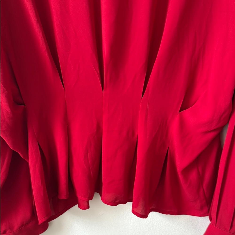 Express Women's Red Button-Up Top - Picture 5 of 7